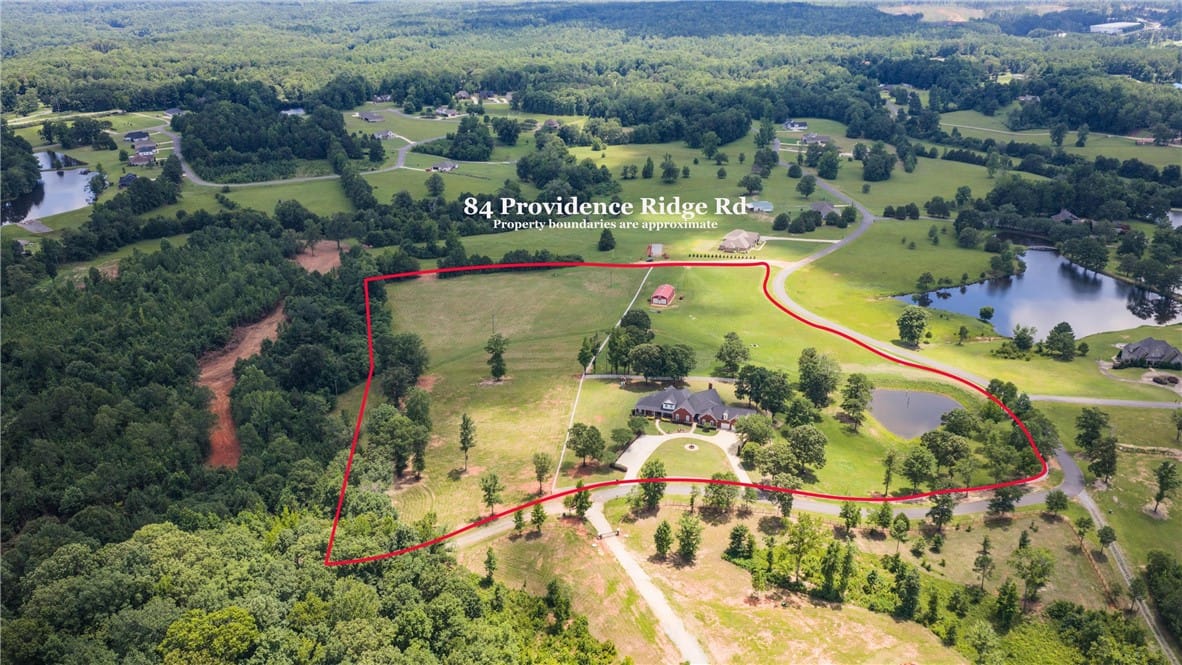 84 Providence Rdg Rd #10th, Alexander City, AL 35010