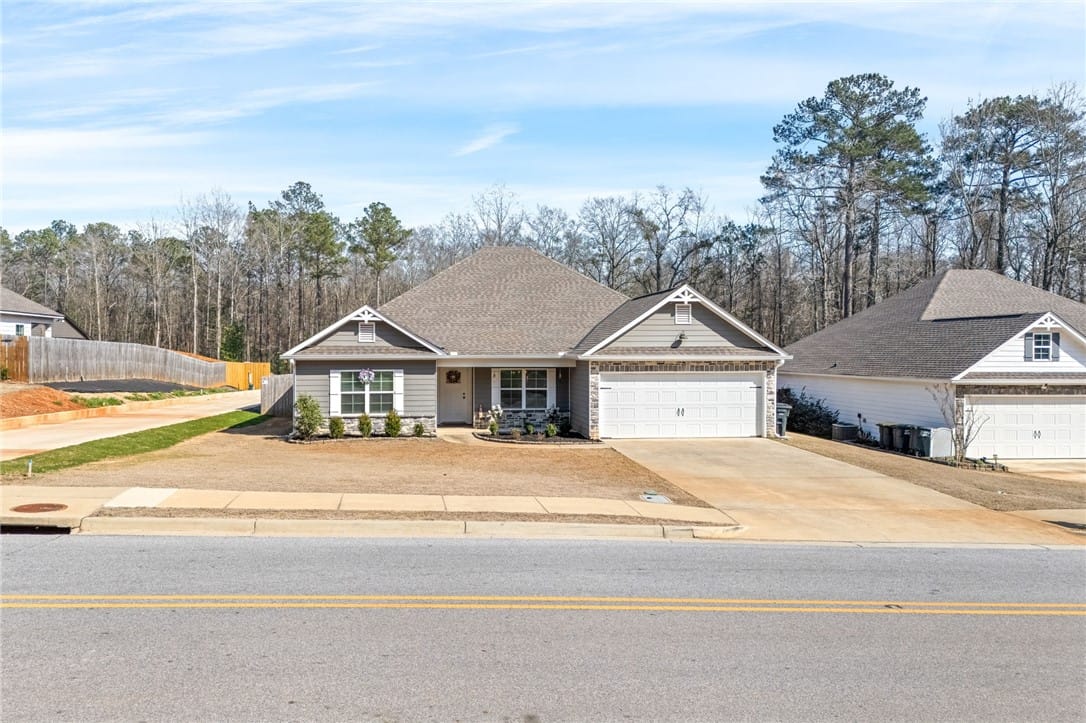 1407 Lowndes Street, Opelika, AL, 36801