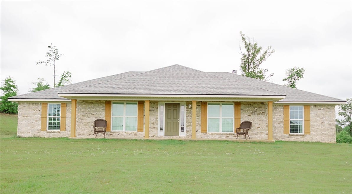 305 LEE ROAD 38, OPELIKA, AL, 36804