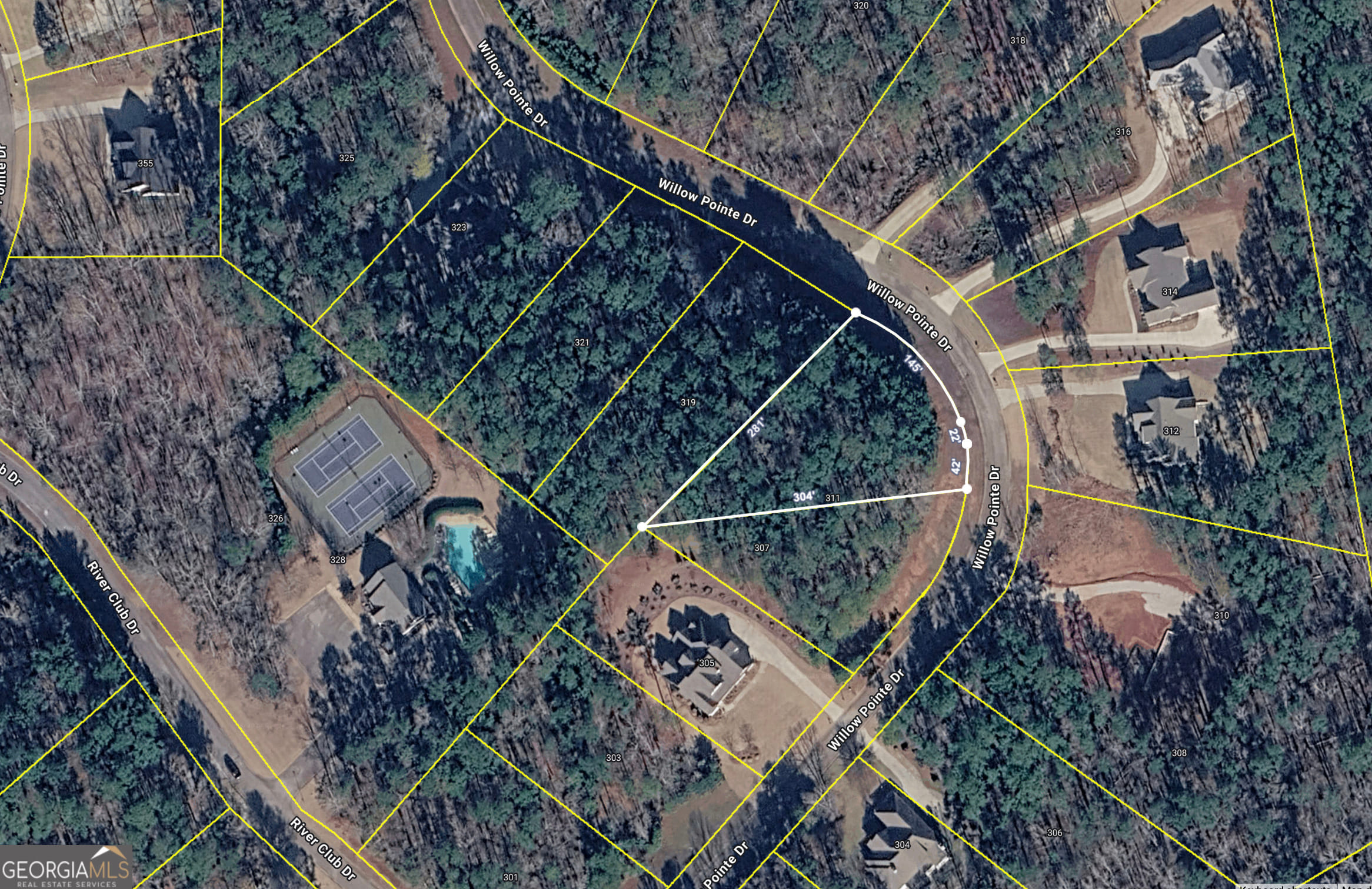 311 Willow Pointe Dr, LaGrange, GA 30240