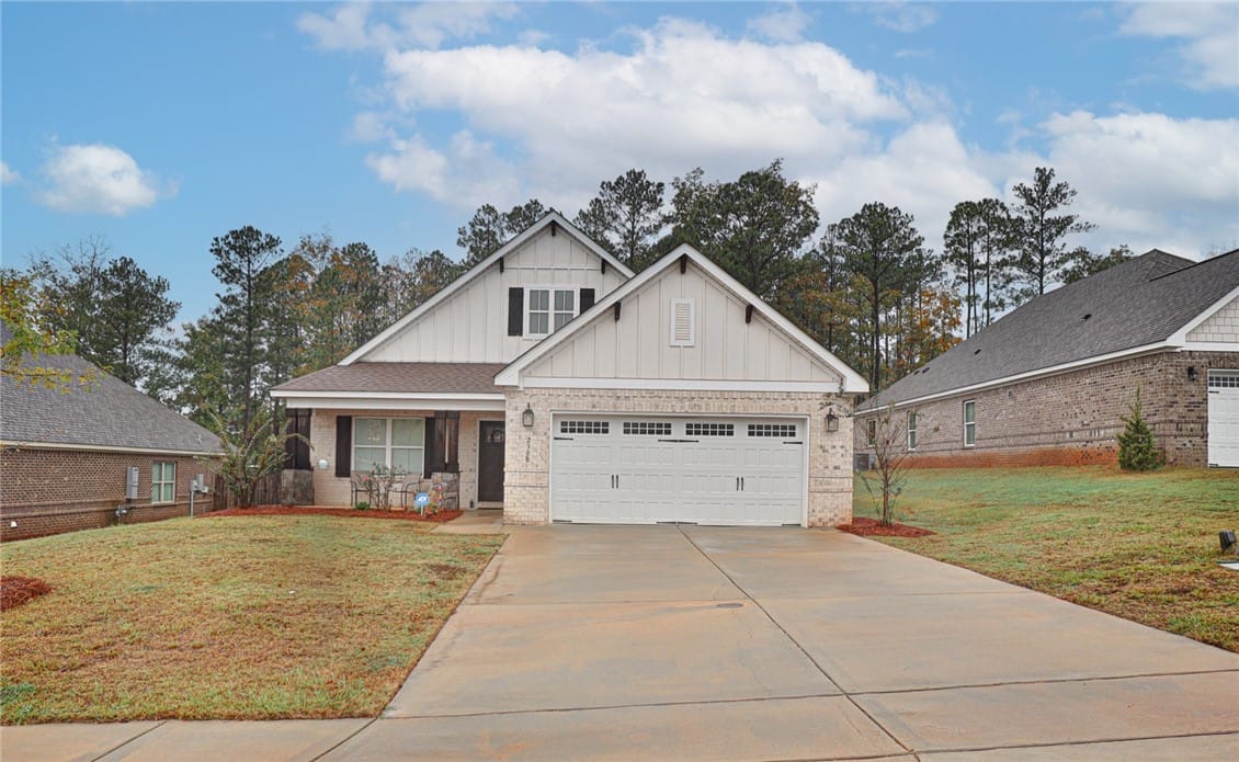 2300 Sherwood Drive, Opelika, AL, 36801