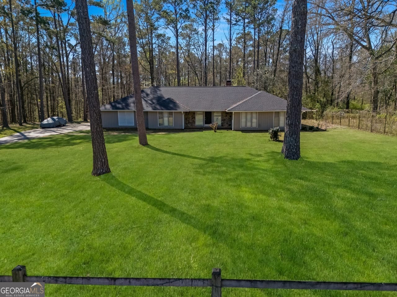 8000 Beaver Run Rd, Midland, GA 31820