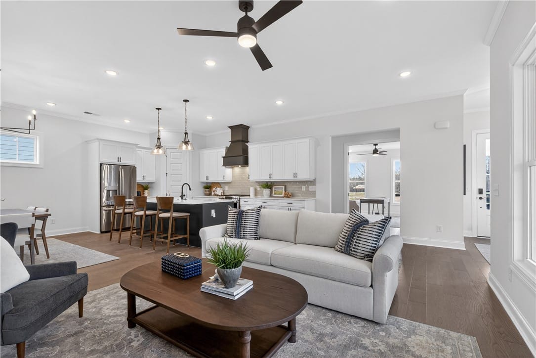 3517 Dickson Street, Opelika, AL, 36801 — Photo 2