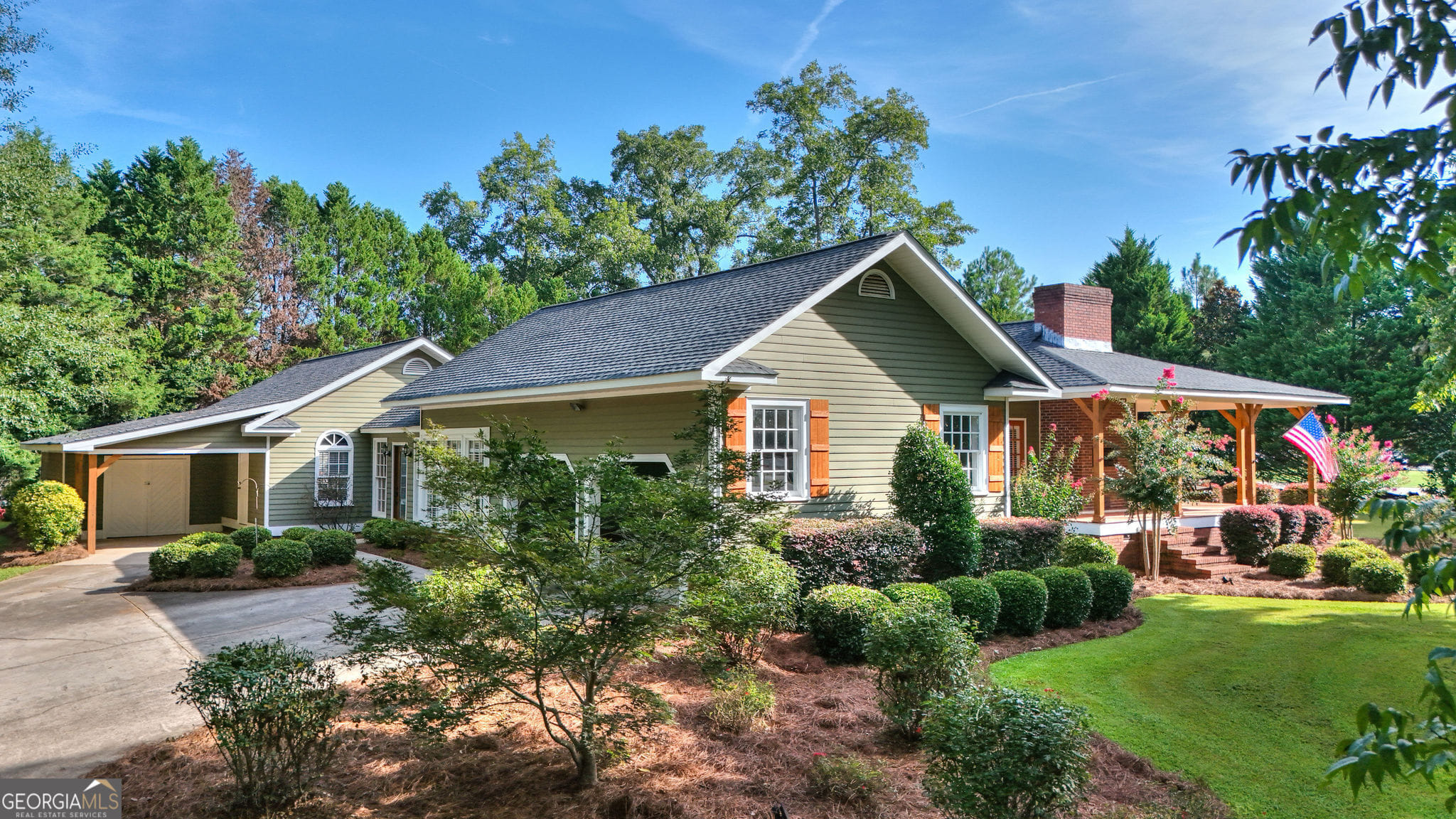 102 Shasta Dr, Thomaston, GA 30286