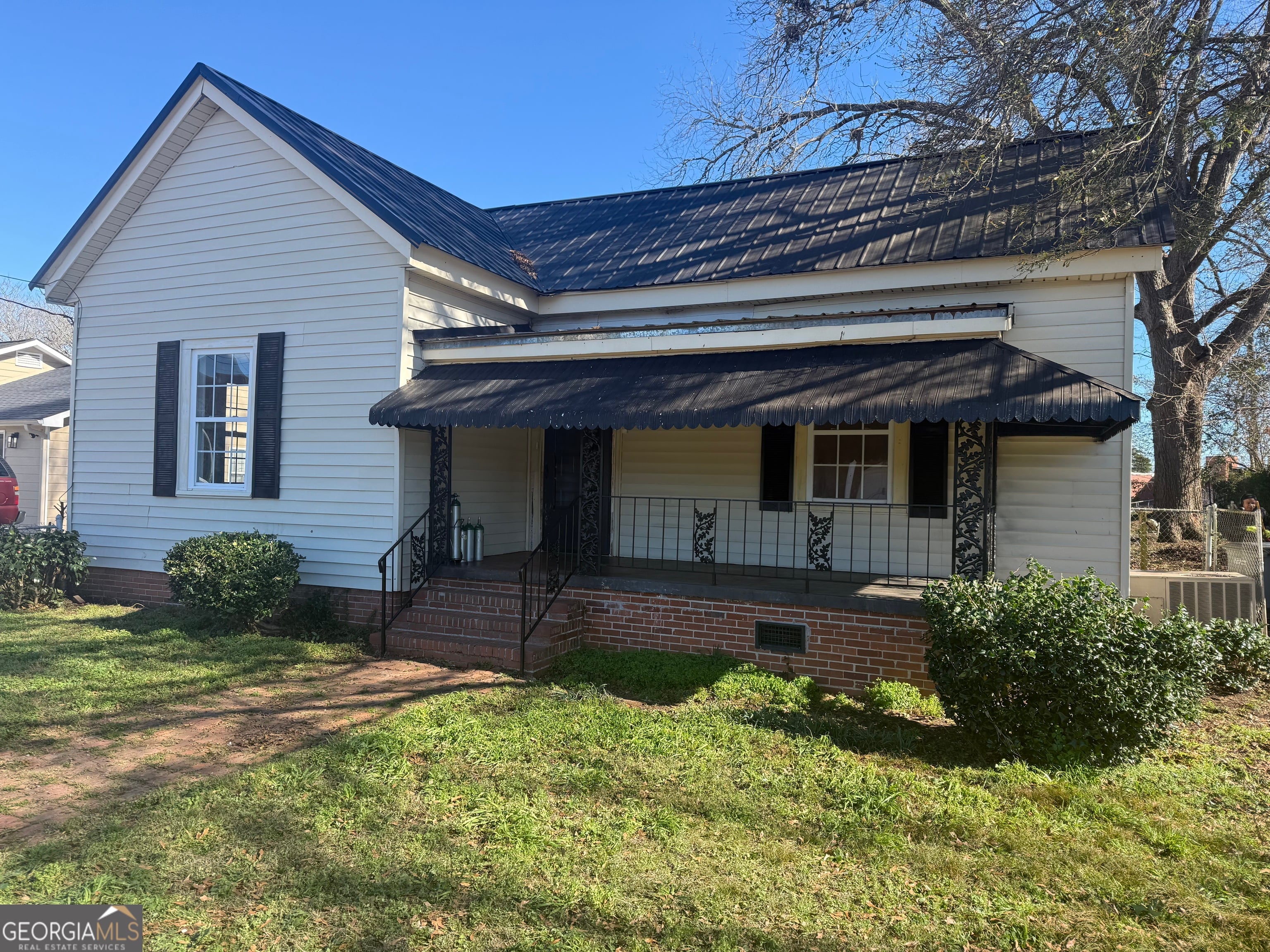 4 1/2 Barnard Ave, LaGrange, GA 30241