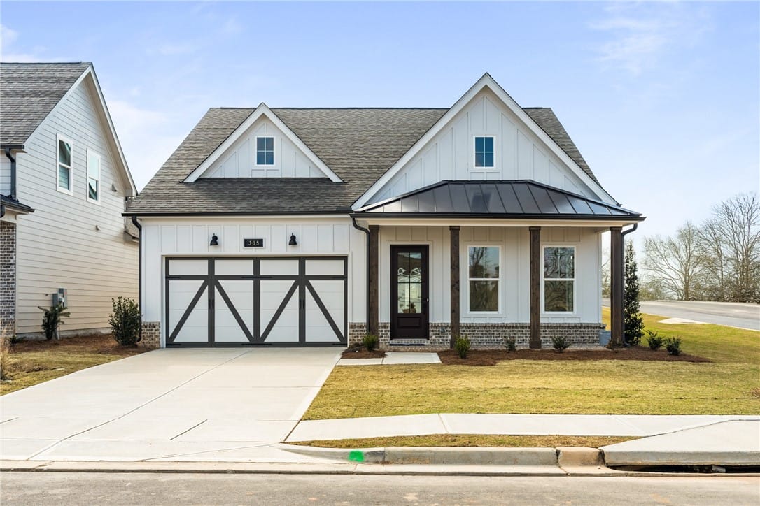 305 Tundra Swann Ln, Auburn, AL 36832