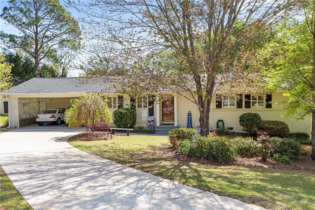 1103 Brownstone Cir, Opelika, AL 36801, USA — Photo 1