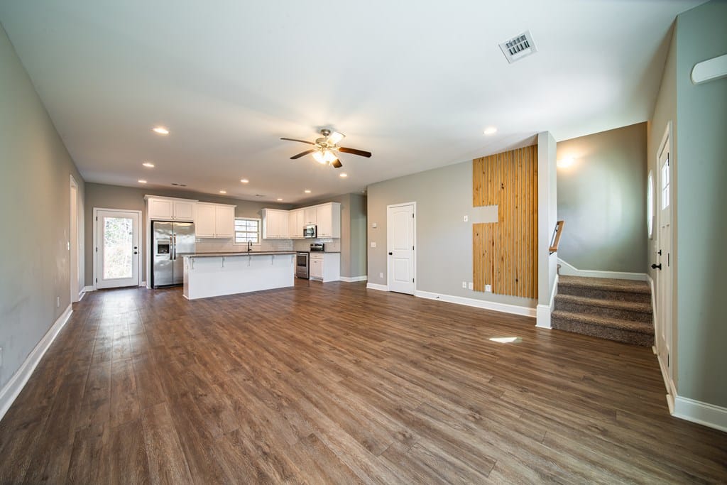 402 Lee Road 2203, Phenix City, AL, 36870 — Photo 3