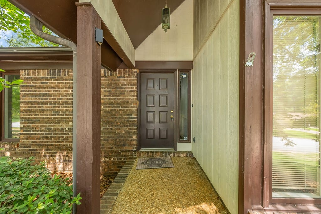 6954 Springlake Dr, Columbus, GA 31909