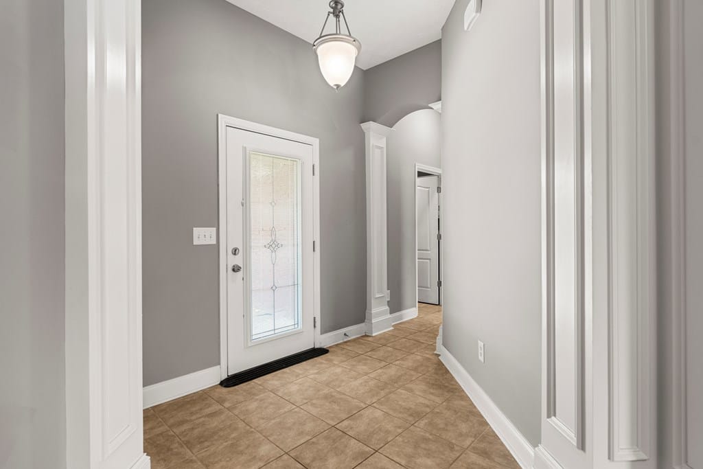 84 Lee Rd 2140, Phenix City, AL 36870