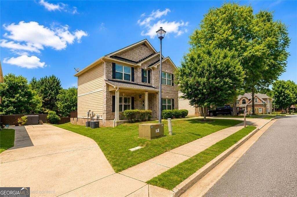 14 Madrid Ave, Newnan, GA 30263