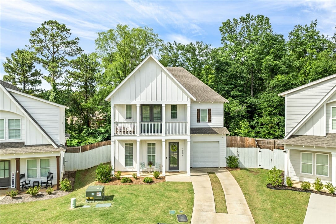 1008 Alberta St, Auburn, AL 36832