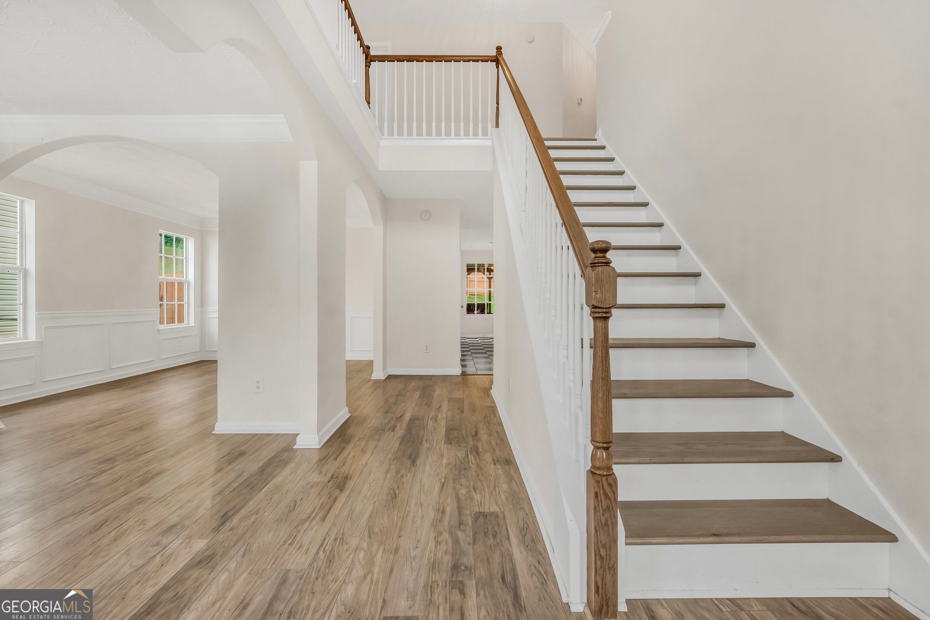 81 St Charles Pl, Sharpsburg, GA 30277