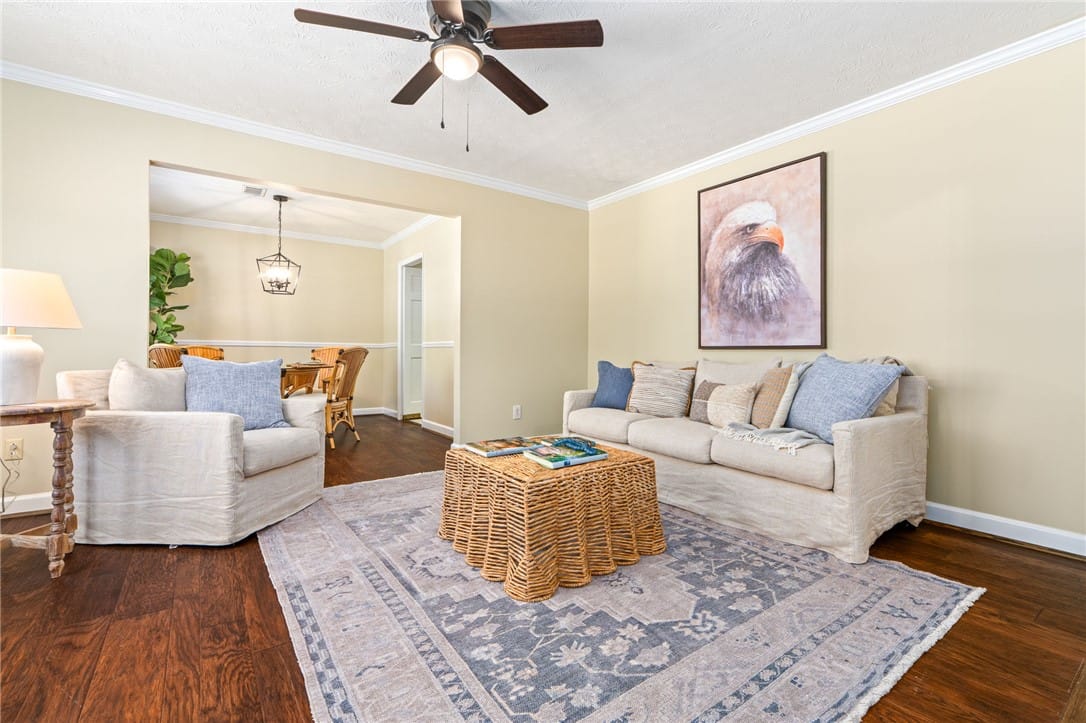 115 N Cedarbrook Dr, Auburn, AL 36830, USA, This inviting living area boasts hardwood floors a