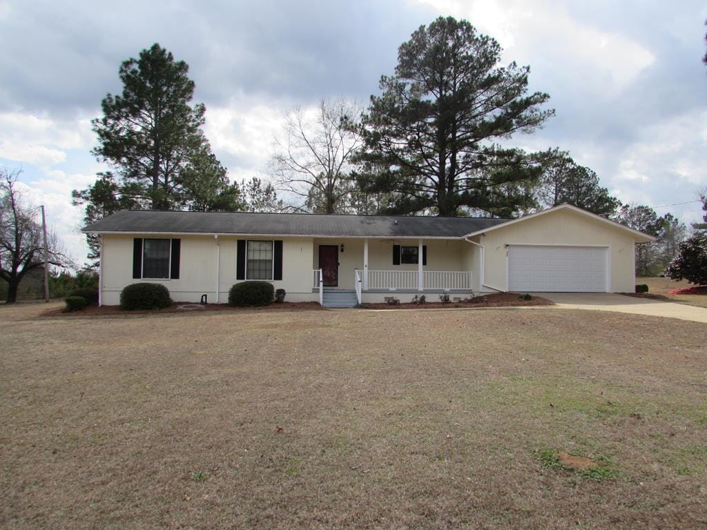 507 Lakewood Dr, Blakely, GA 39823