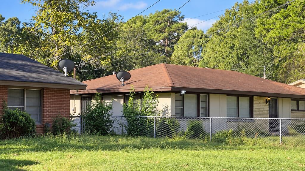 2608 Broadmoor Dr, Columbus, GA 31903