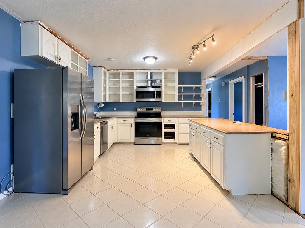 301 Sharon Dr, Americus, GA 31709