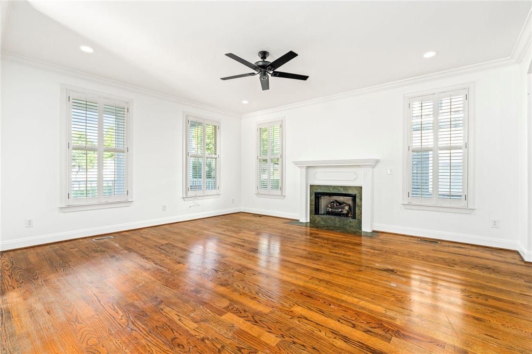 140 CAROLINA, Auburn, AL, 36830
