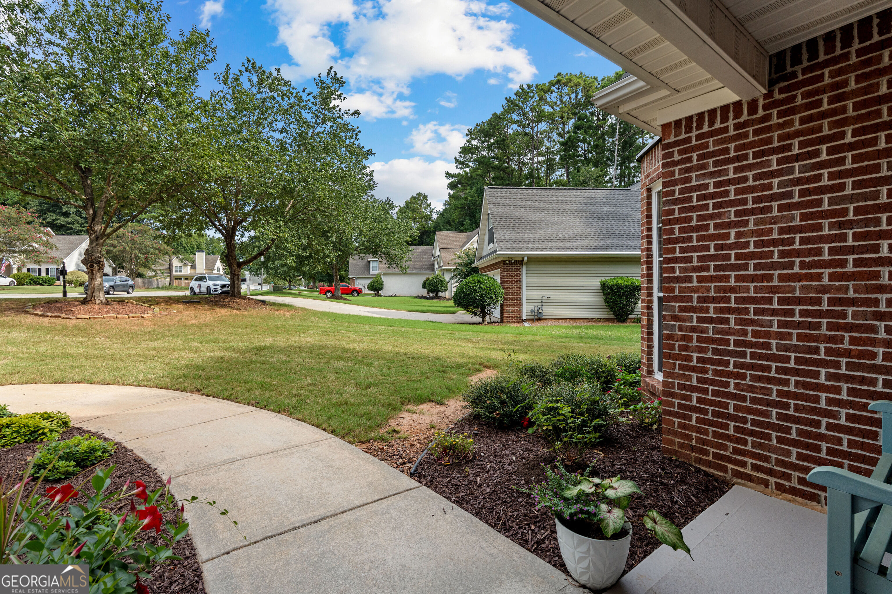 312 Freeman Forest Dr, Newnan, GA 30265