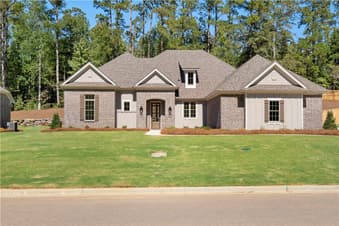 124 MERLIN, Opelika, AL, 36801