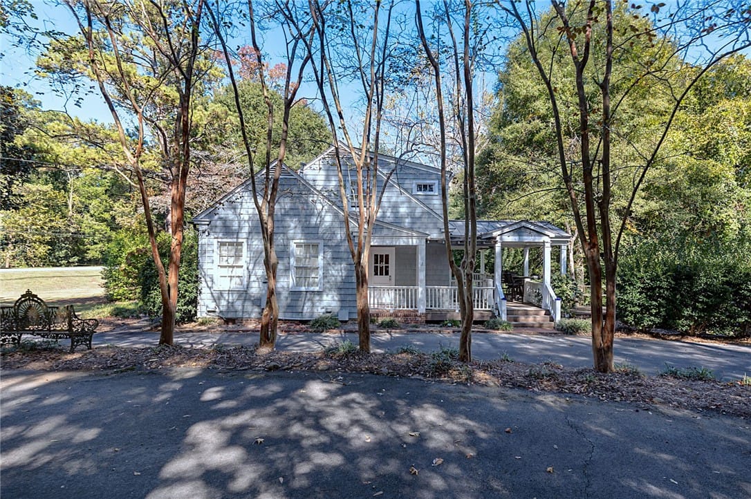 615 COLLEGE, Auburn, AL, 36830 — Photo 3