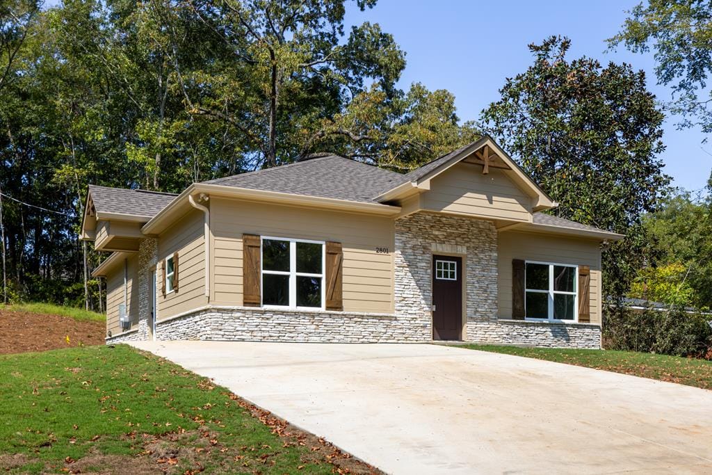 2801 22nd Avenue, Phenix City, AL, 36867