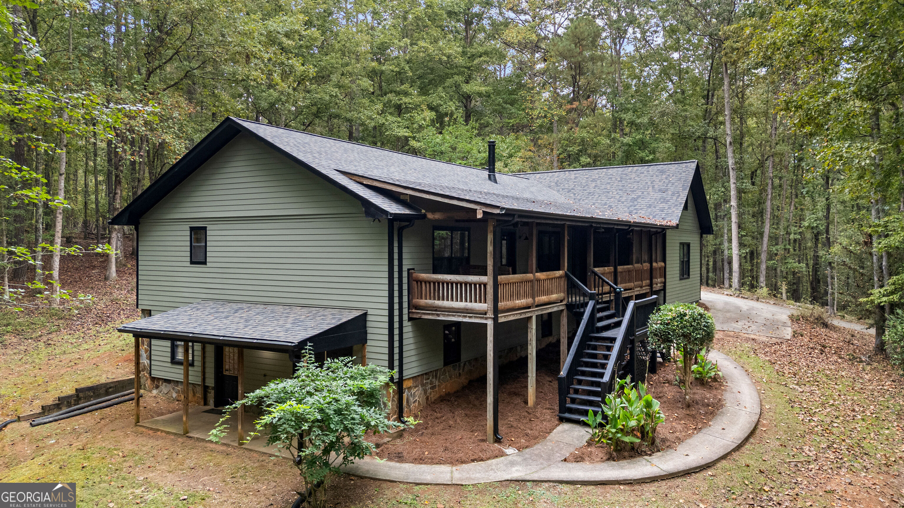 90 Bradley Ct, Newnan, GA 30263