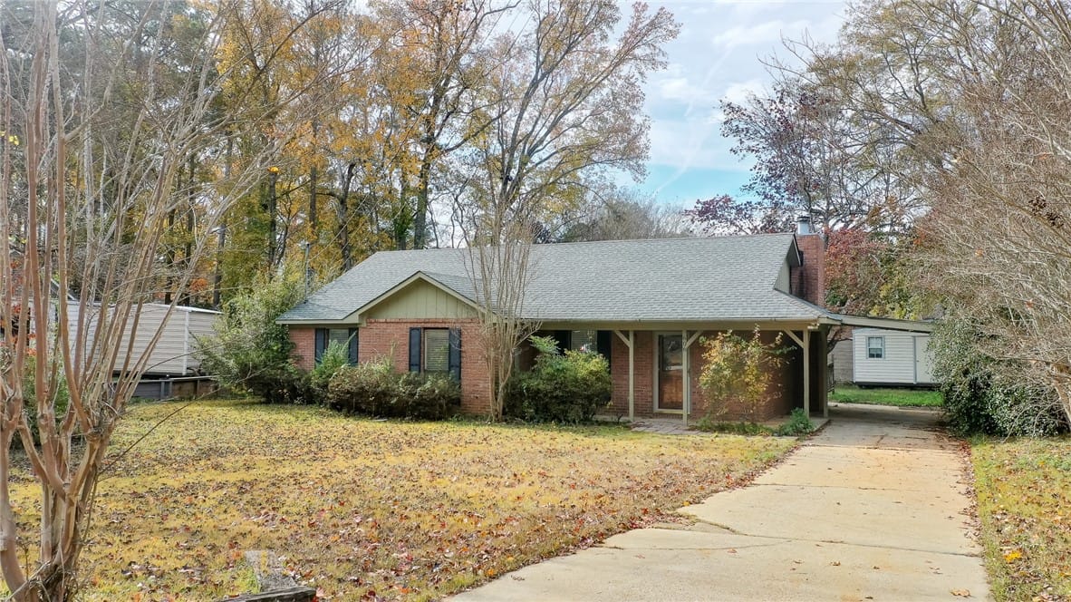 606 RUSTIC, Opelika, AL, 36801