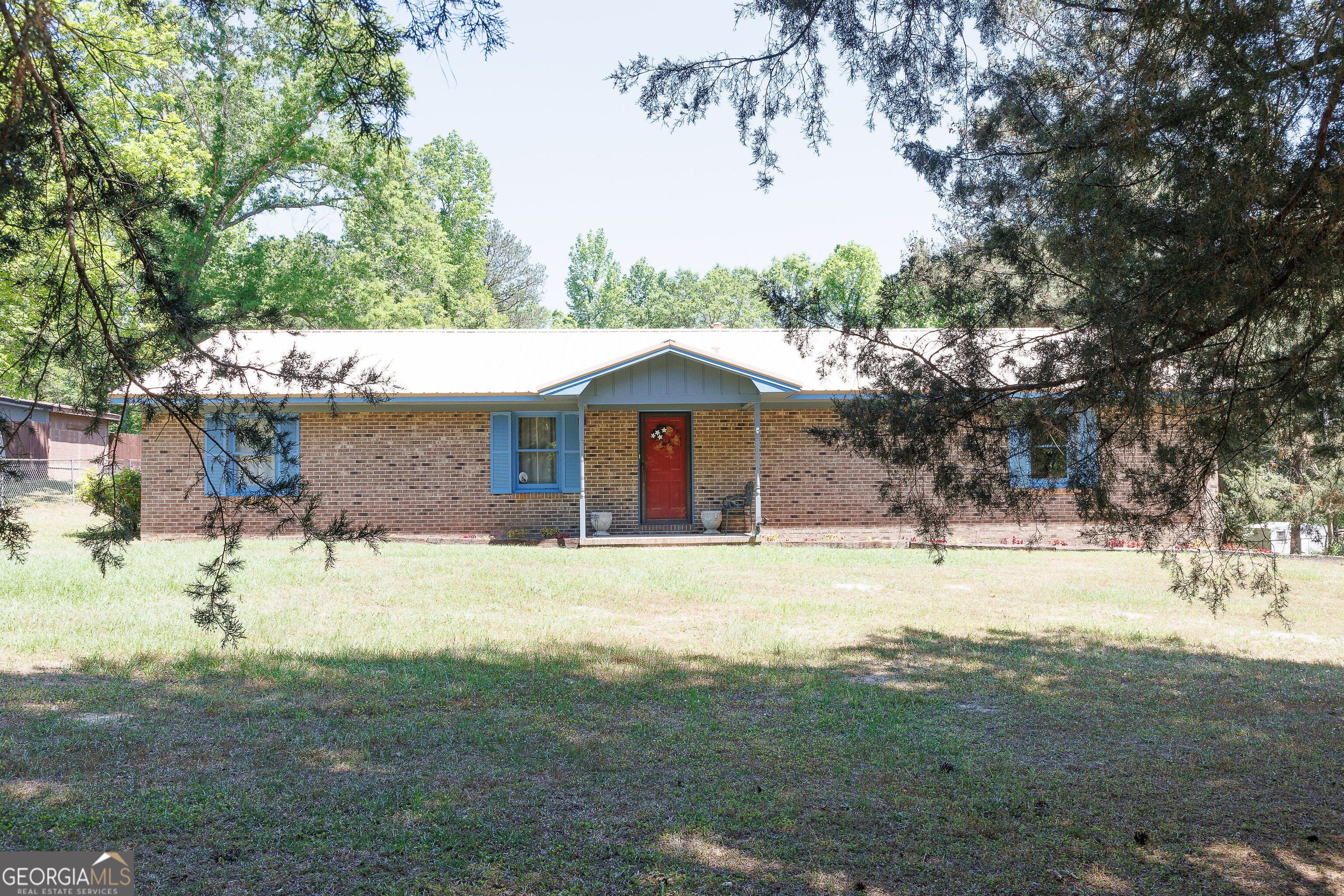 6404 Cartledge Rd, Box Springs, GA 31801