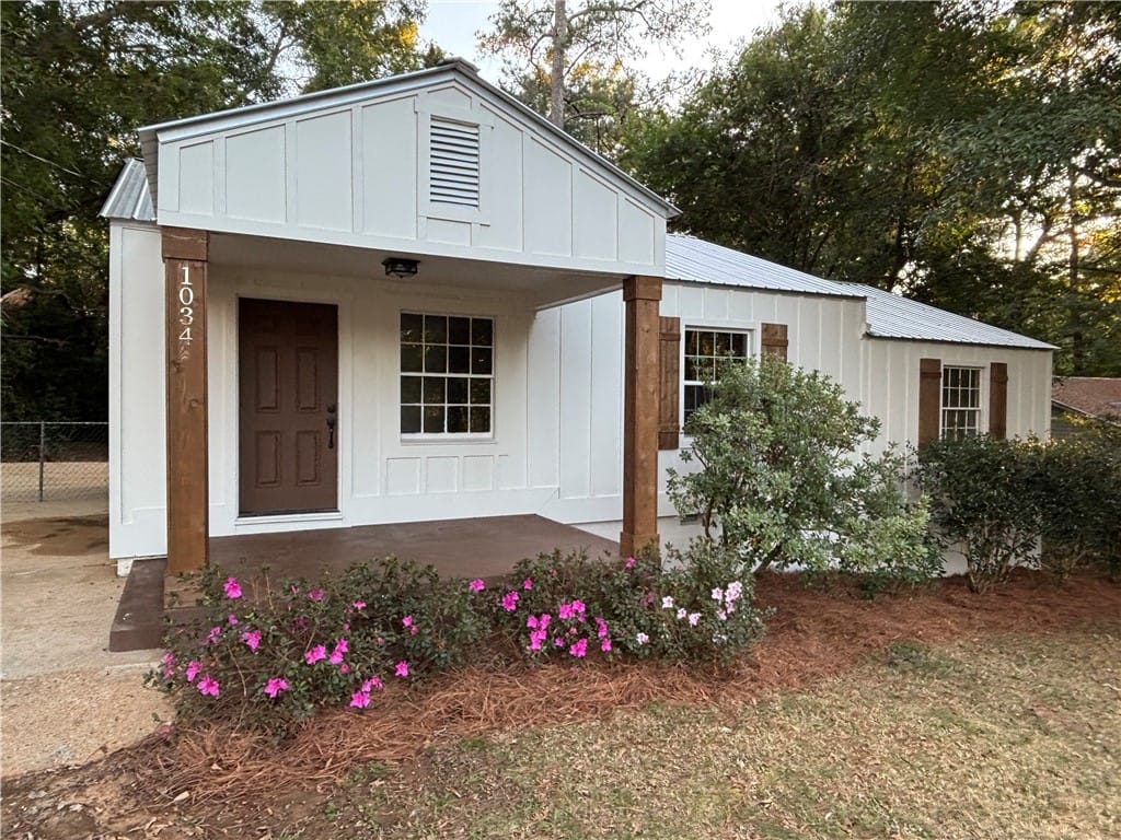 1034 McKinley Avenue, Auburn, AL, 36830 — Photo 2