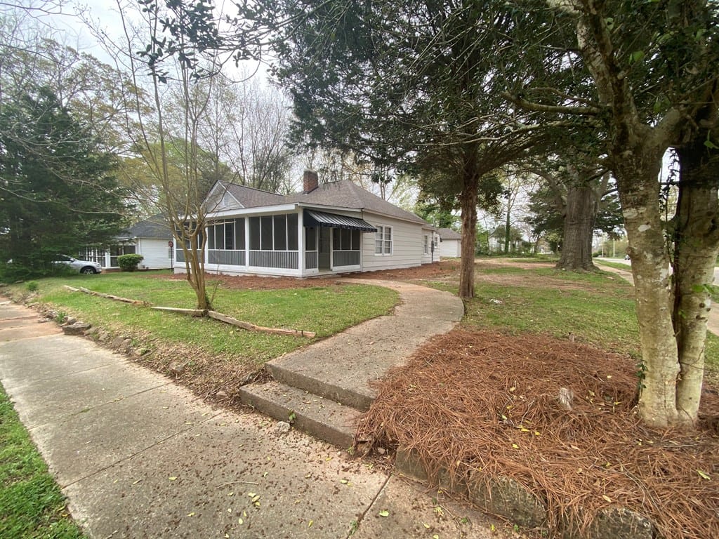 1107 1st Avenue, Lagrange, GA, 30240-4901 — Photo 2