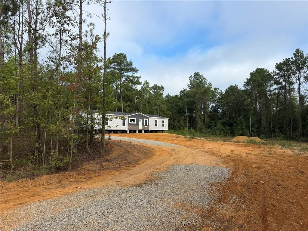 332 Ridge Rd, Seale, AL 36875