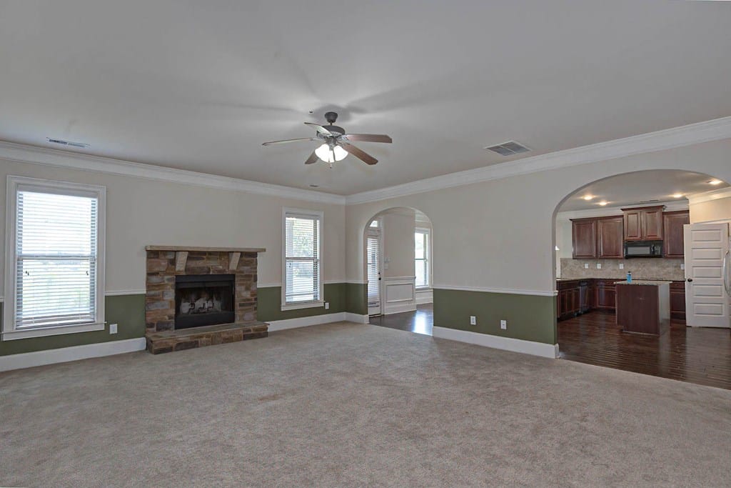 32 Caen Dr, Fort Mitchell, AL 36856