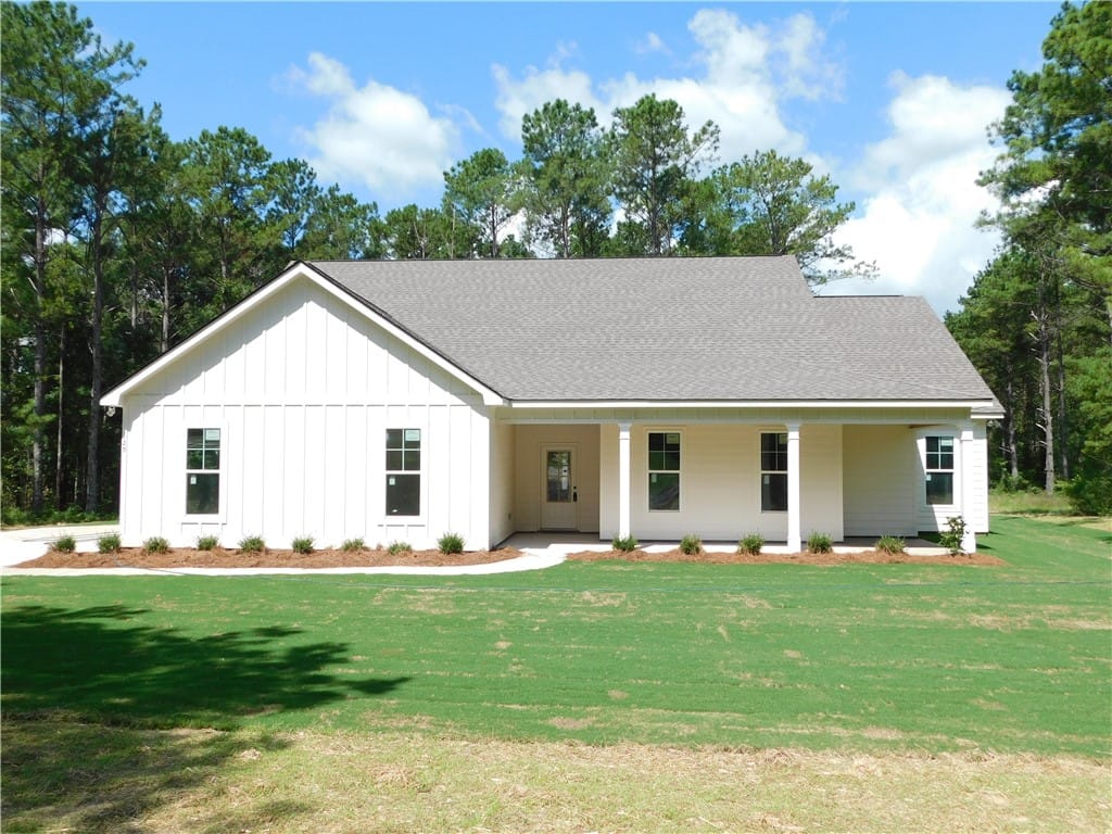 129 Jenkins Road, Opelika, AL, 36804