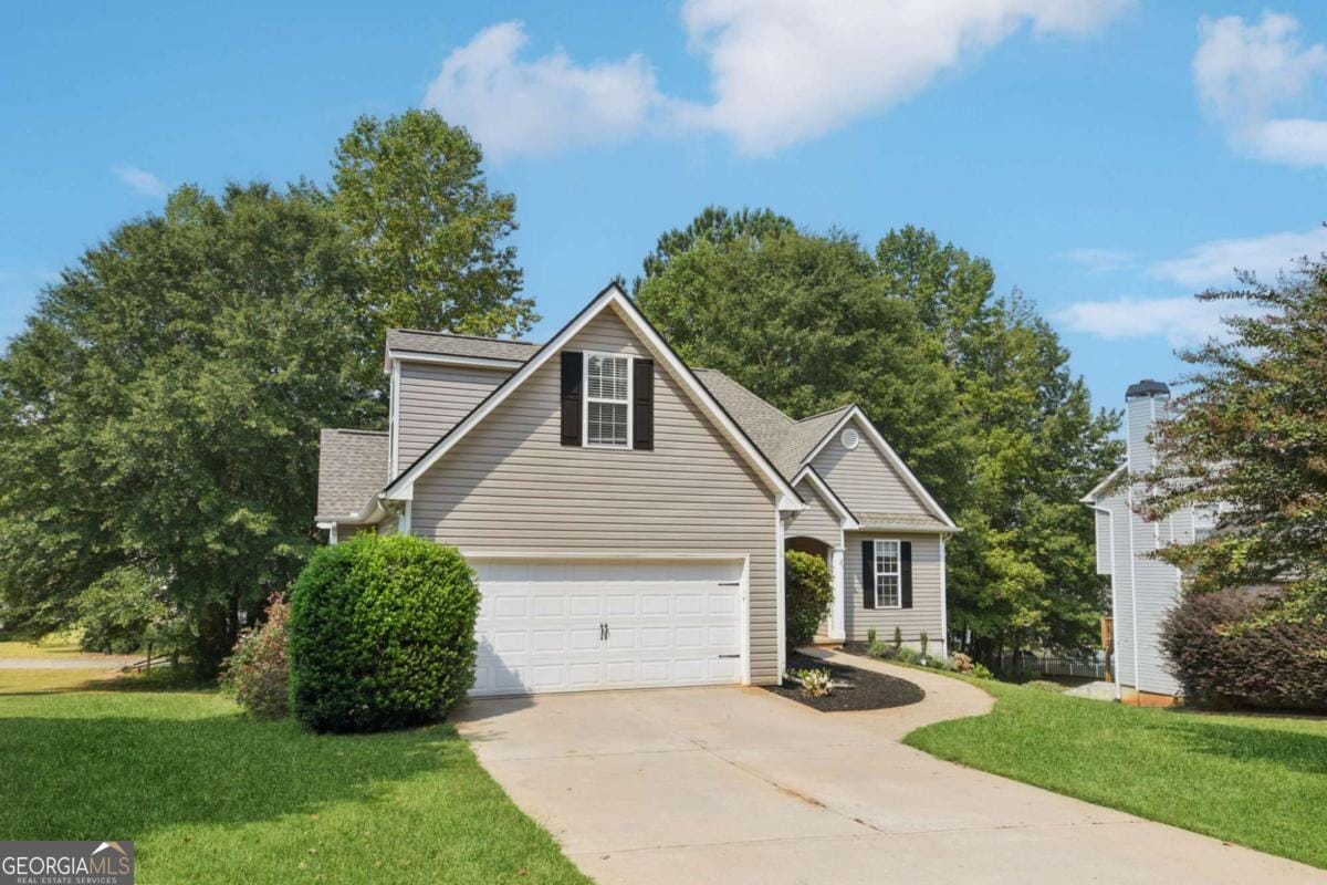 173 Freeman Forest Dr, Newnan, GA 30265
