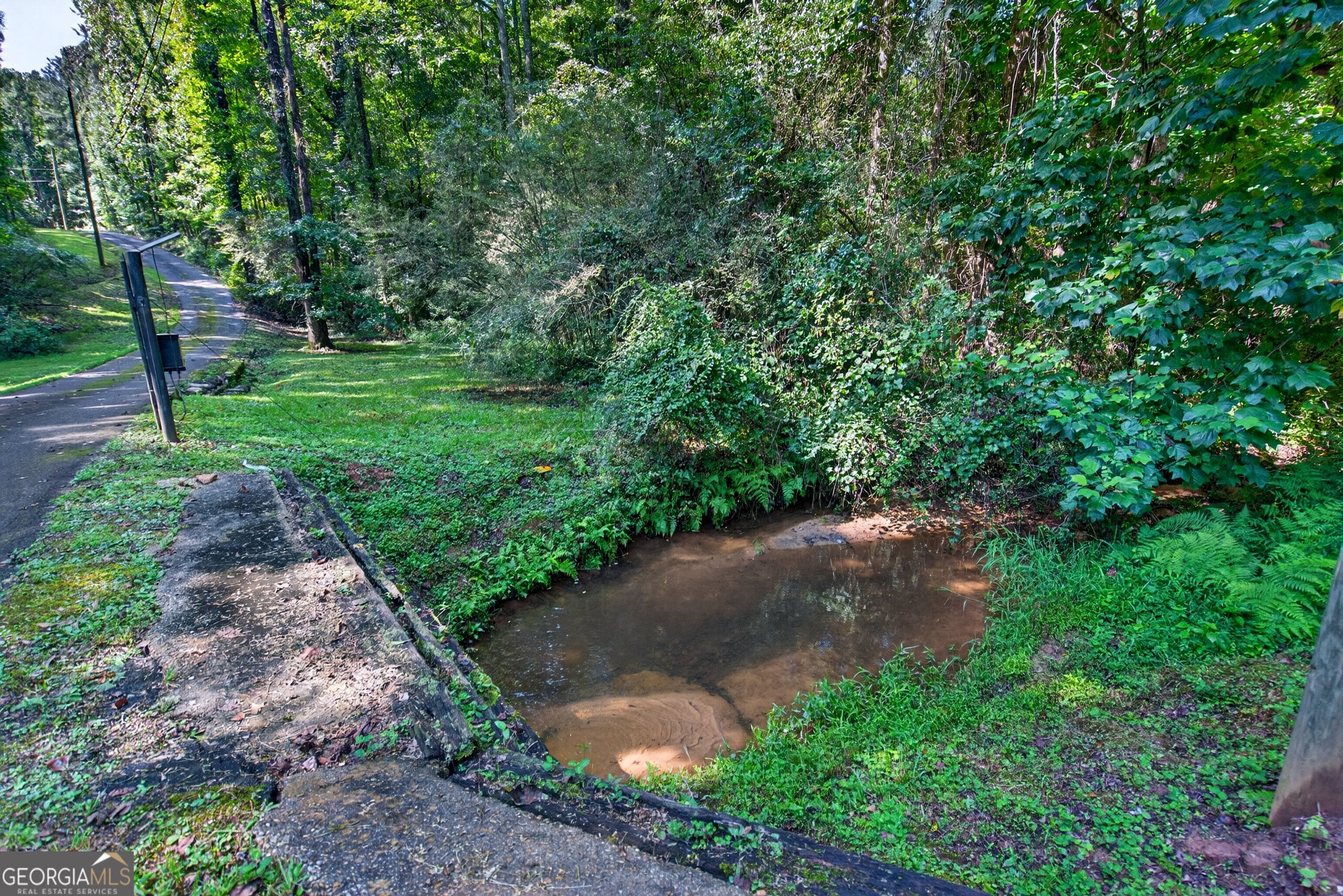 121 Hunt Rd, LaGrange, GA 30241