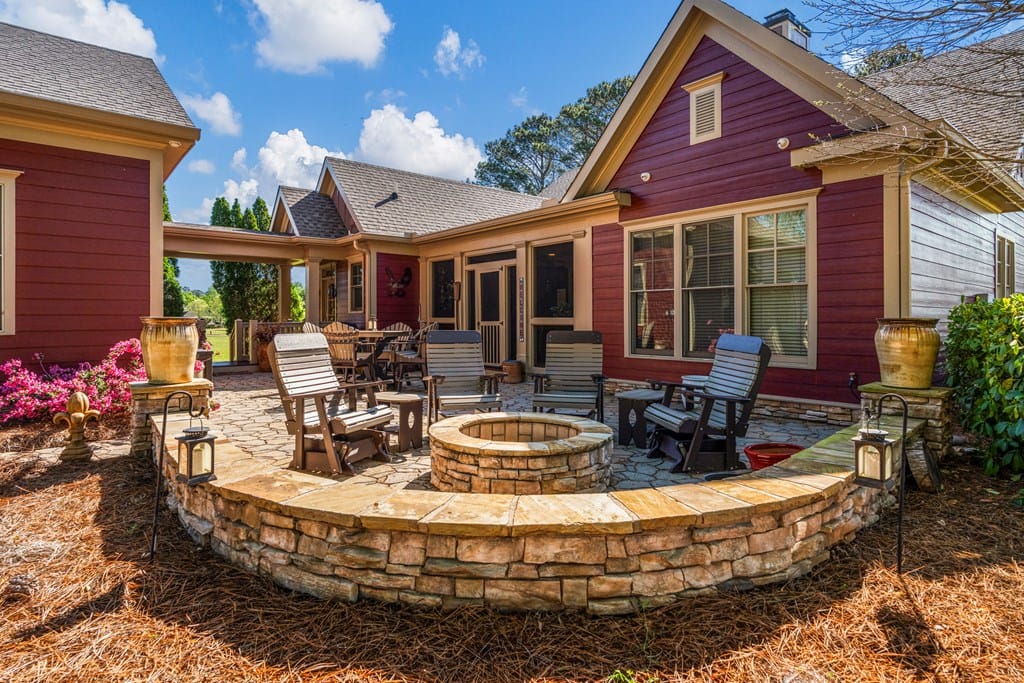 1007 Meadows Ct, Pine Mountain, GA 31822