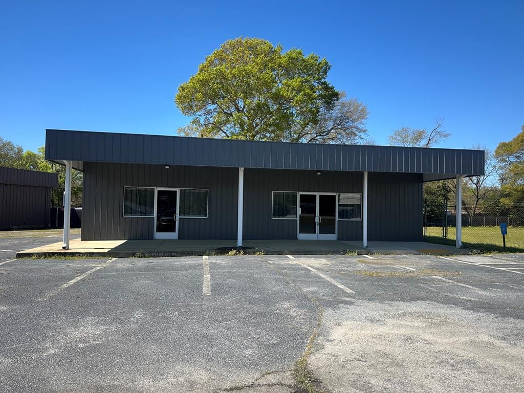 1851 S Lumpkin Rd, Columbus, GA 31903