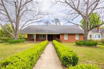 1810 13th, Phenix City, AL, 36867