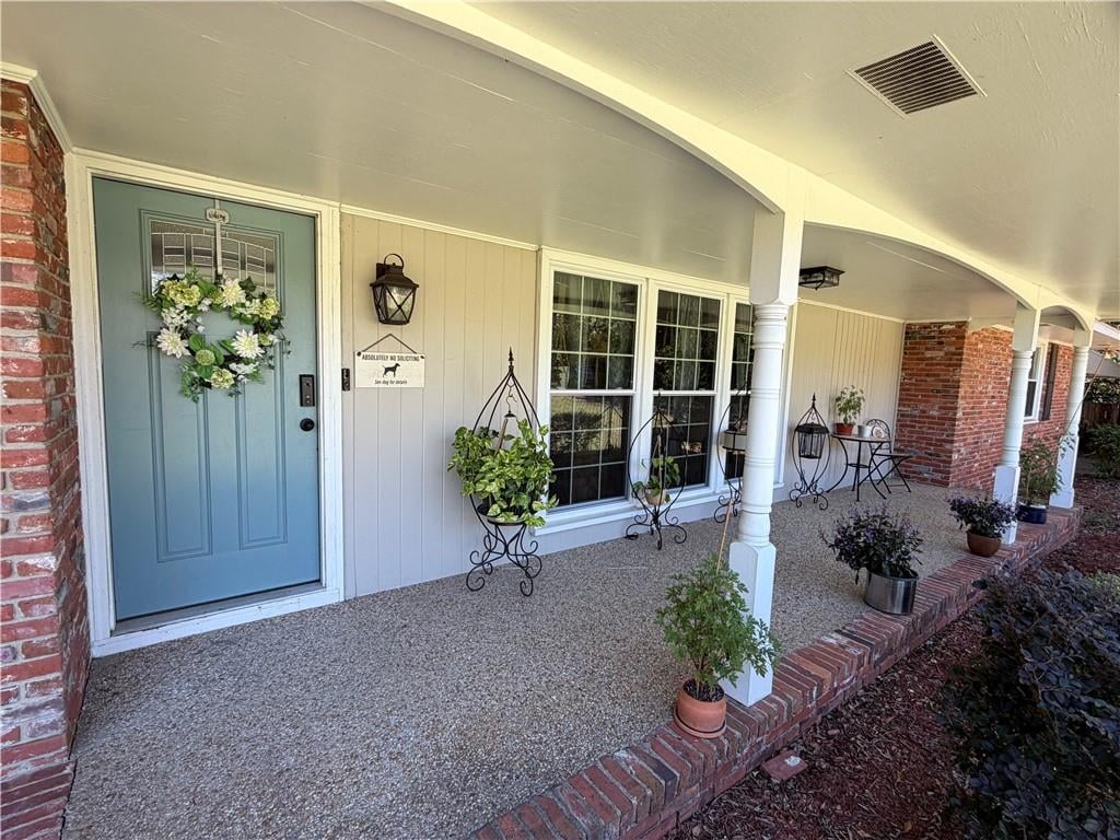 2 Lakewood Cir, Phenix City, AL 36867