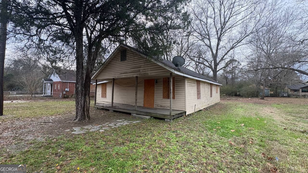 1027 Winston Rd, Columbus, GA 31903