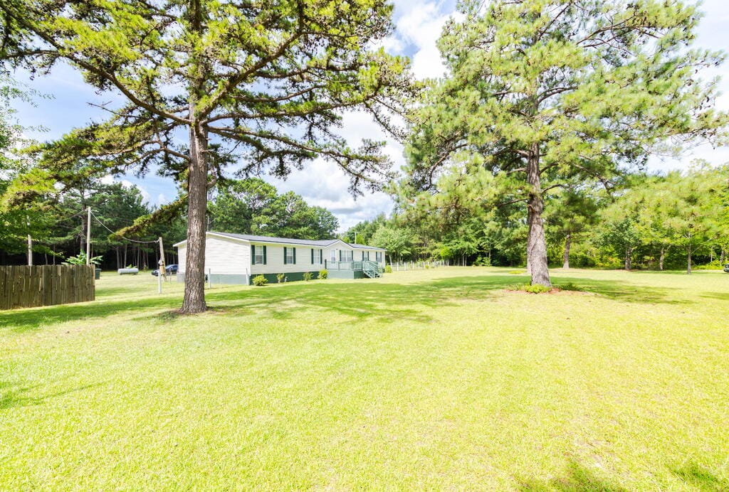 17 Miles Strip, Fort Mitchell, AL 36856