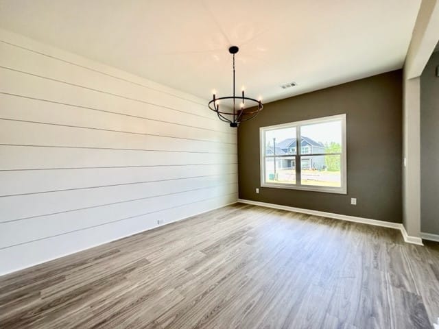 843 MCDONALD, Opelika, AL, 36801