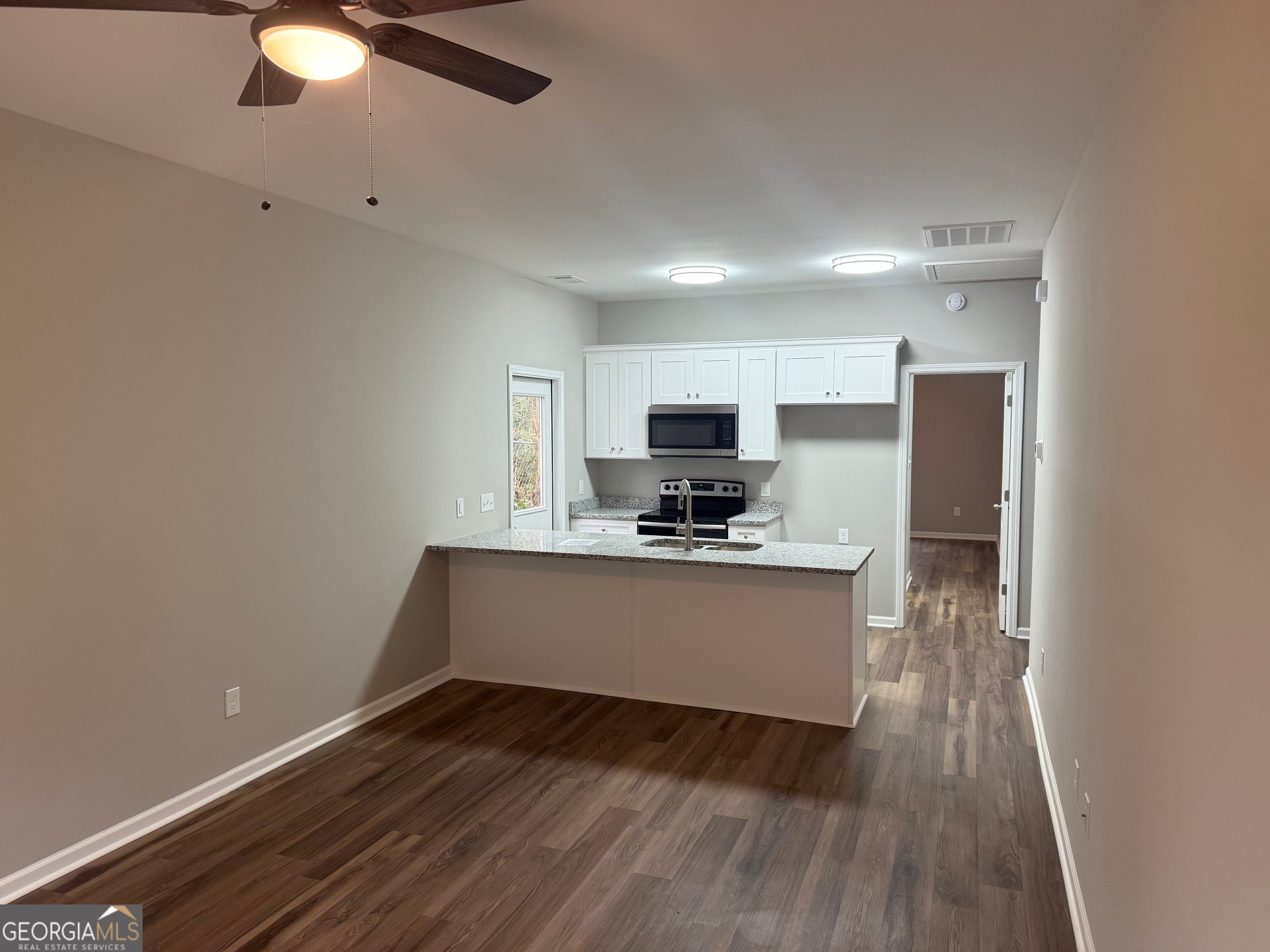 228 E Render St, LaGrange, GA 30241
