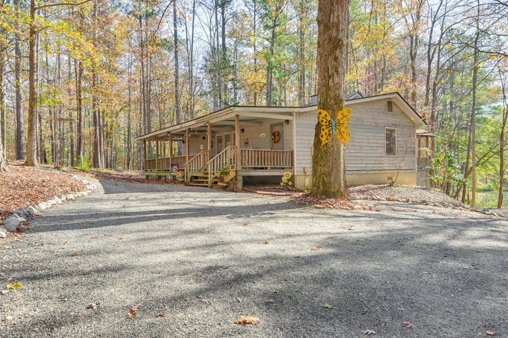 145 Stillwater Ln, Hamilton, GA 31811