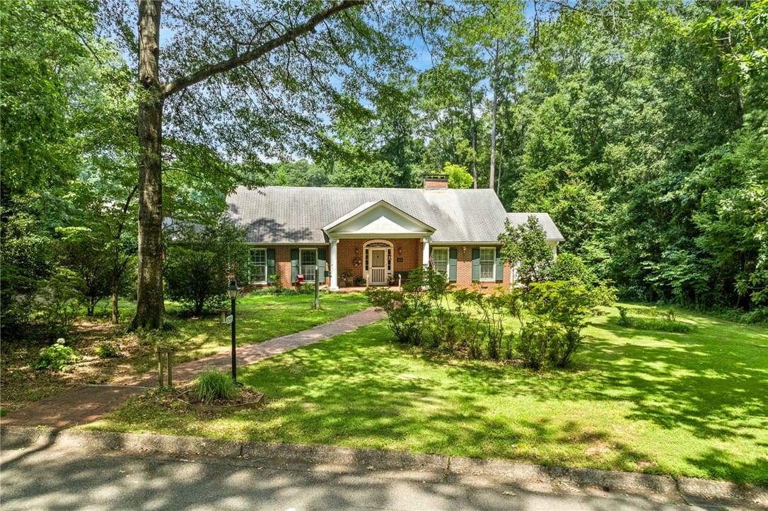 255 Cary Drive, Auburn, AL, 26830