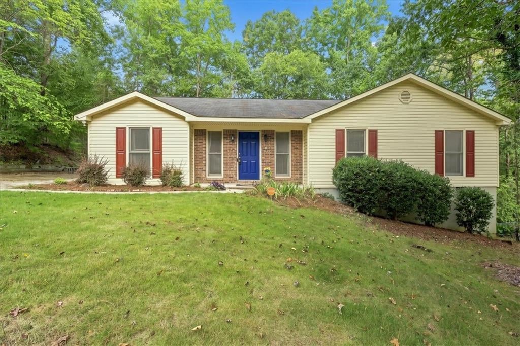 7841 Edgewater Dr, Columbus, GA 31904