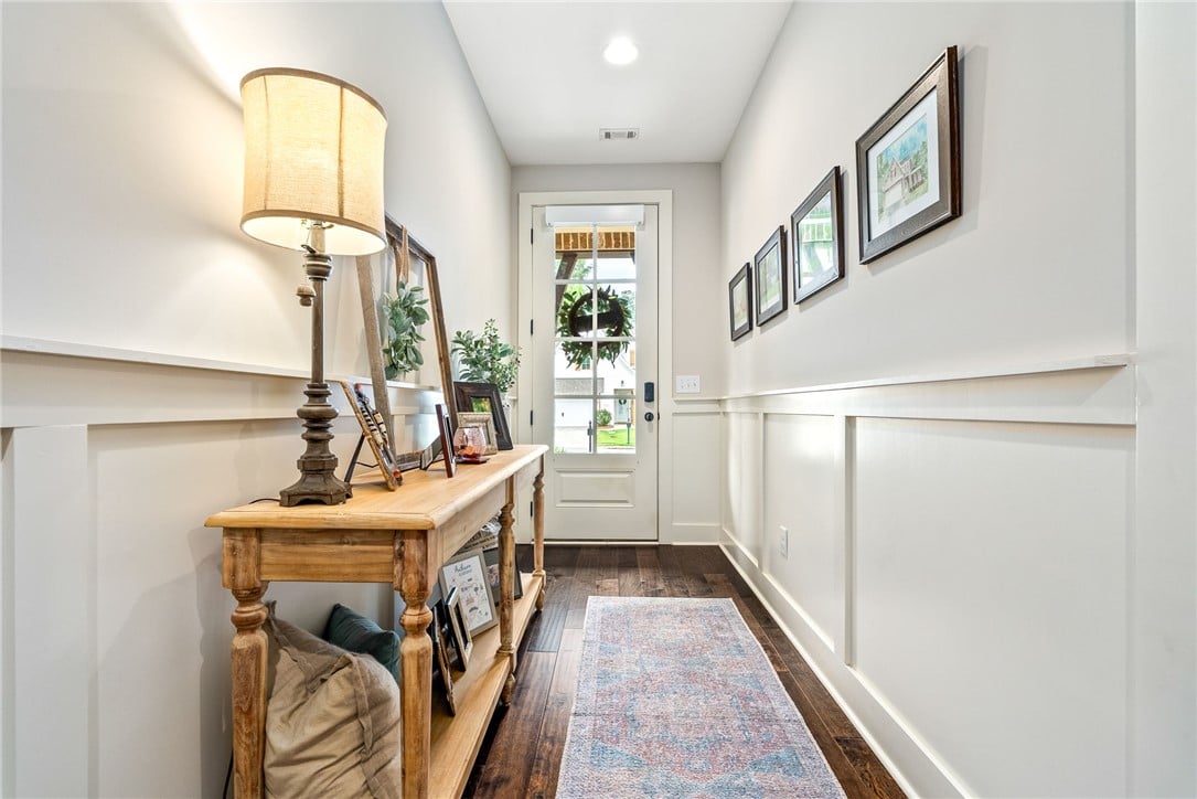 1602 Whiskey Run Ln, Auburn, AL 36832, Entry hall with hardwood floors and wainscoting.