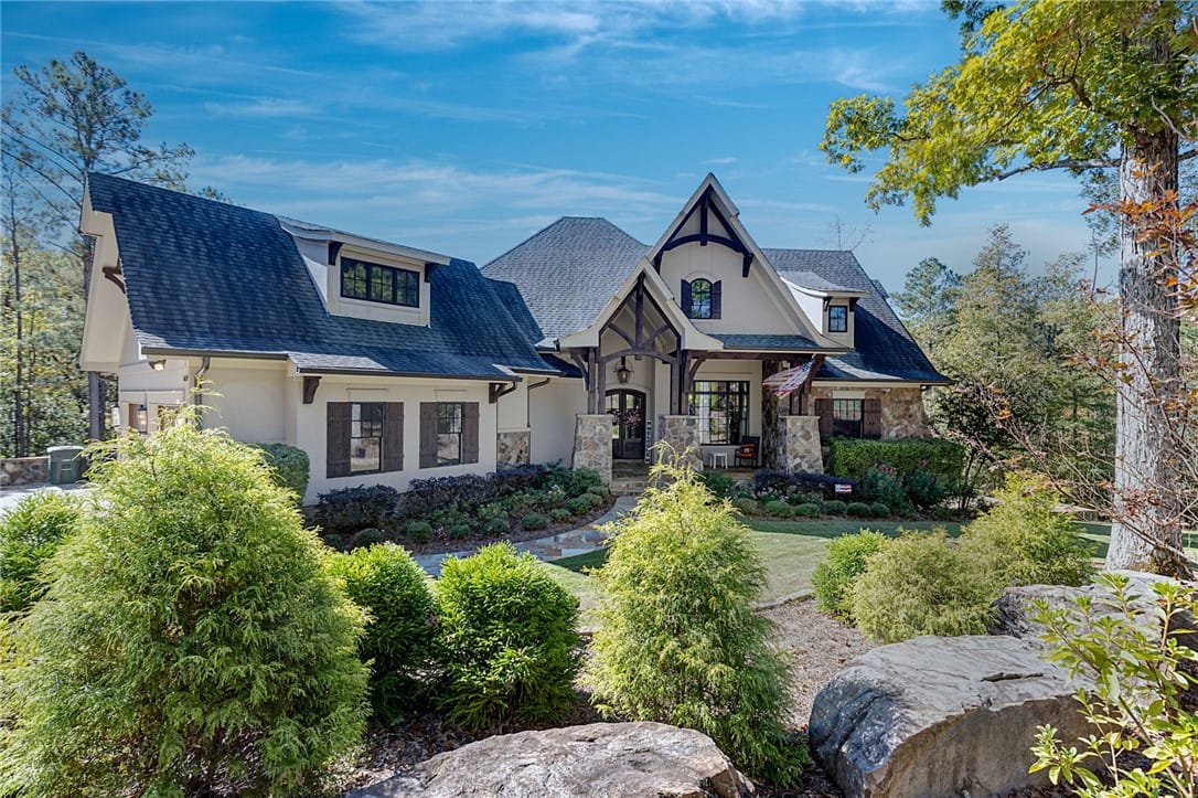 1659 North Donahue Drive, Auburn, AL, 36830