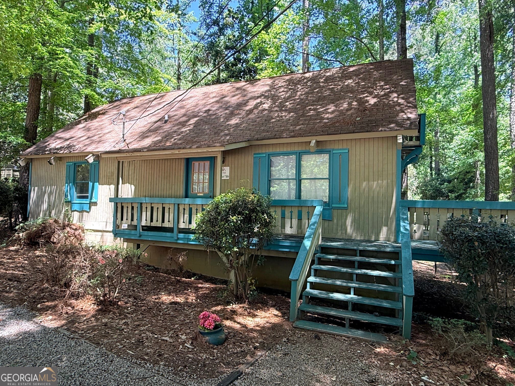 106 Chalet Cir, Pine Mountain, GA 31822